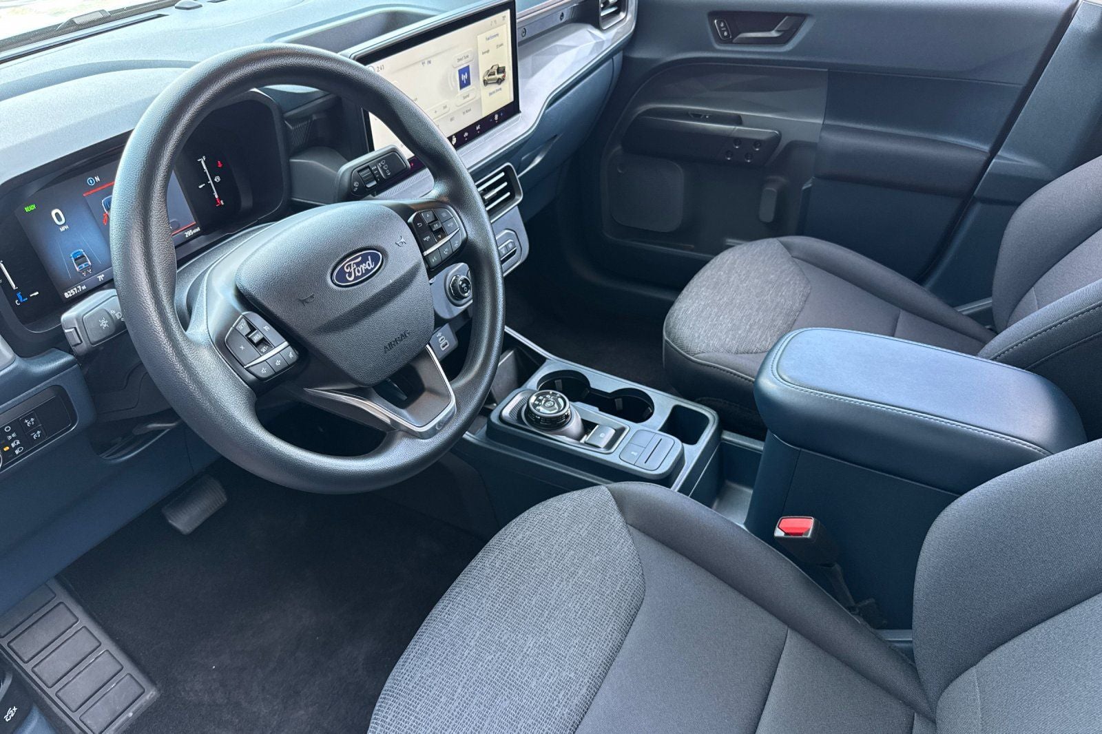 2025 Ford Maverick XL