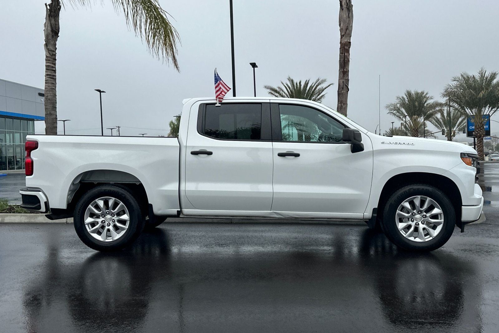2023 Chevrolet Silverado 1500 Custom