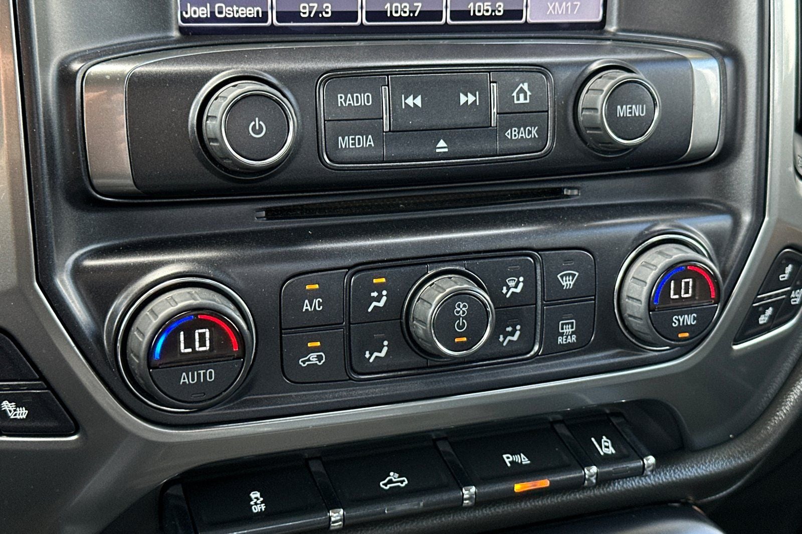 2015 Chevrolet Silverado 1500 LTZ 1LZ
