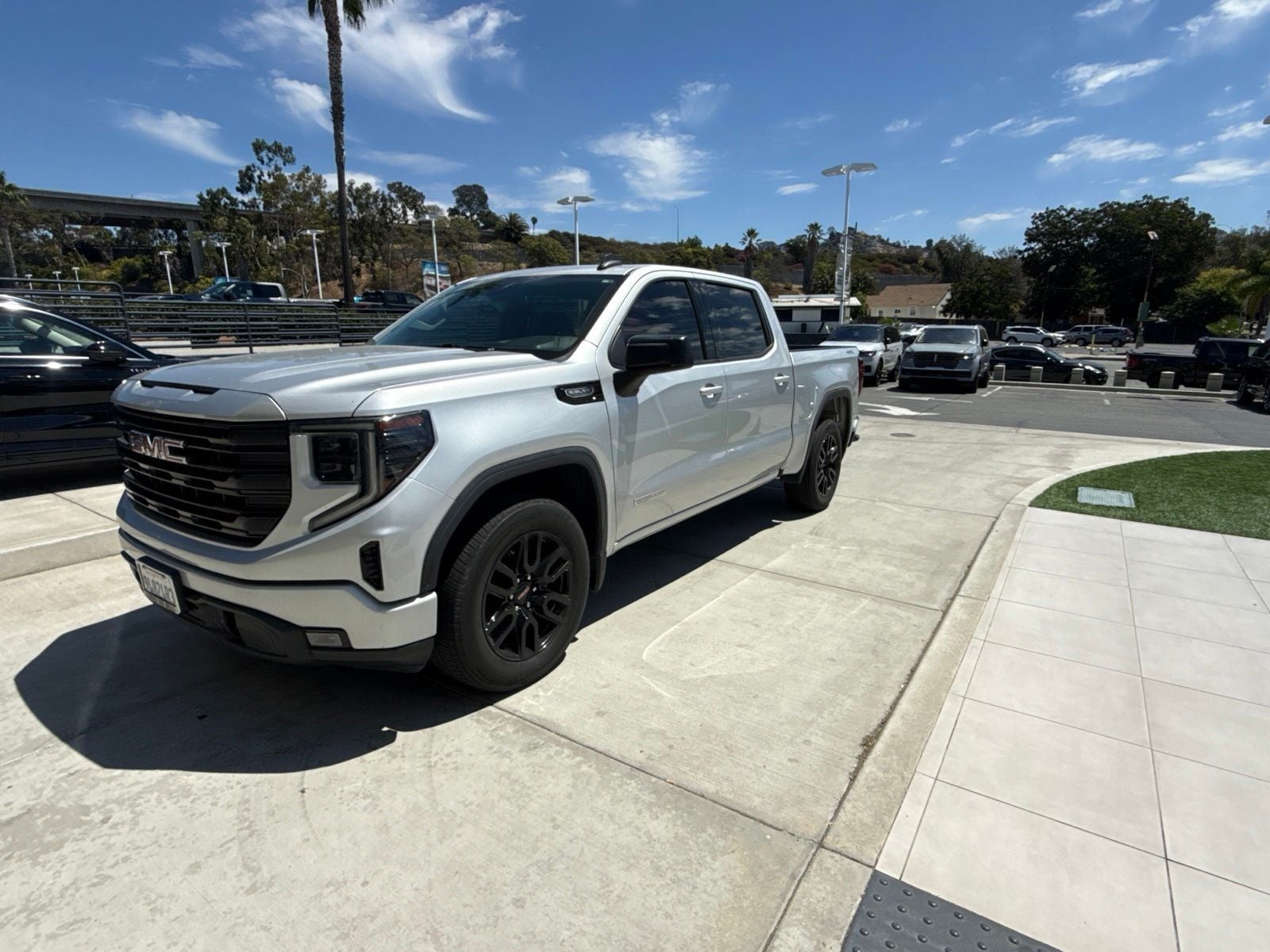 2022 GMC Sierra 1500 Elevation