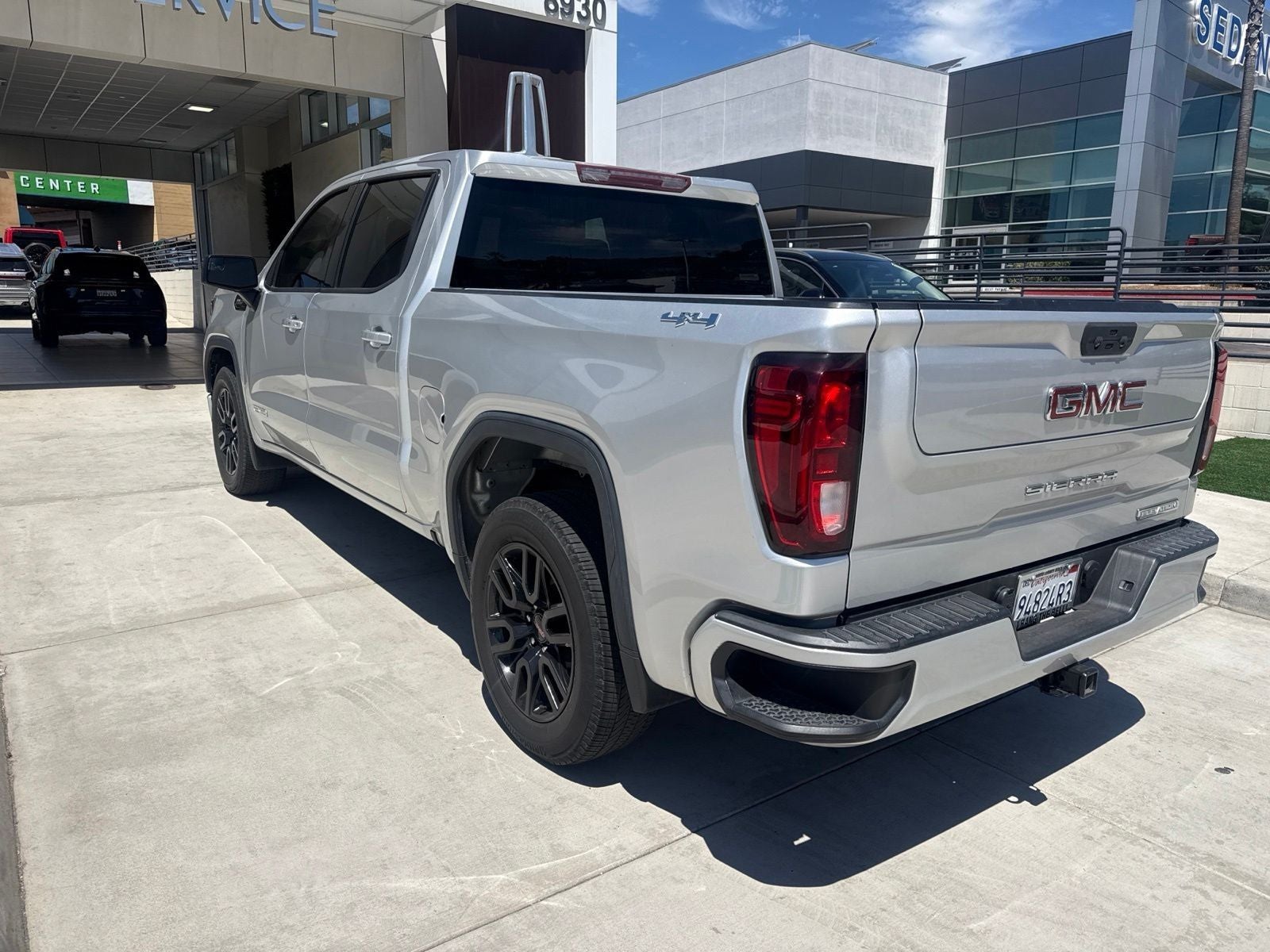 2022 GMC Sierra 1500 Elevation