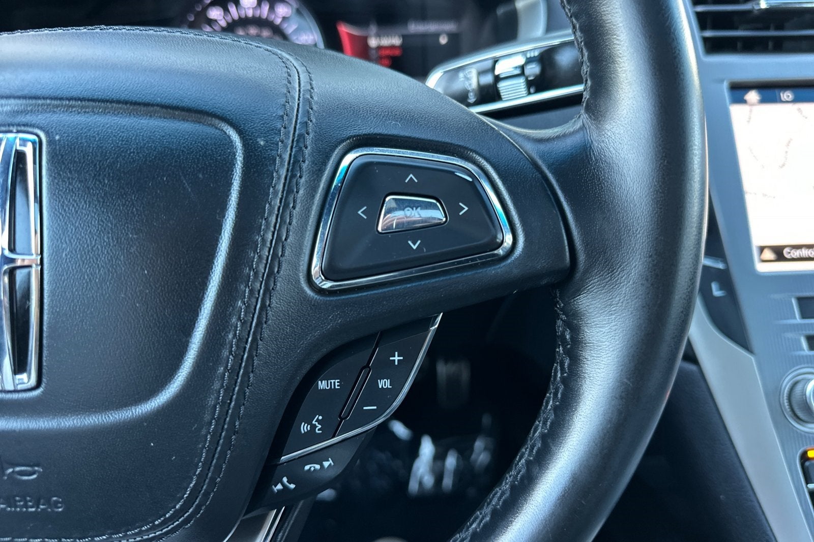 2019 Lincoln MKZ Hybrid Reserve