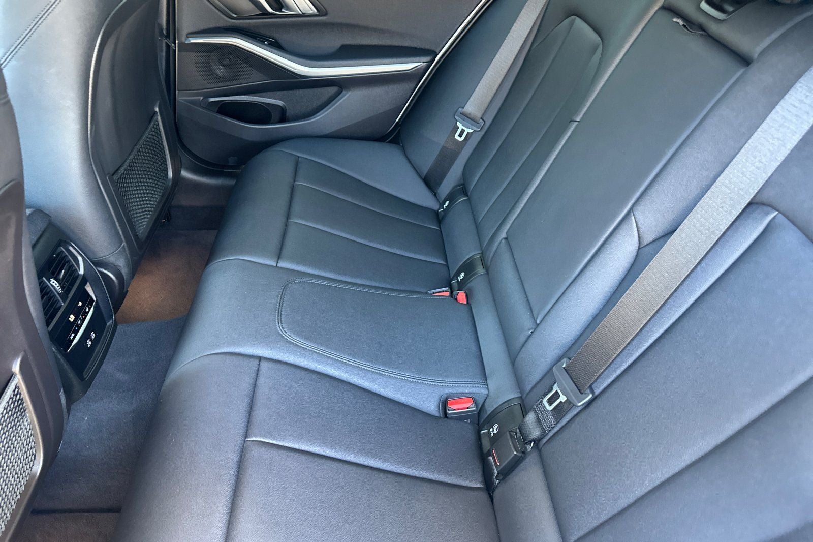 2021 BMW 3 Series 330e iPerformance