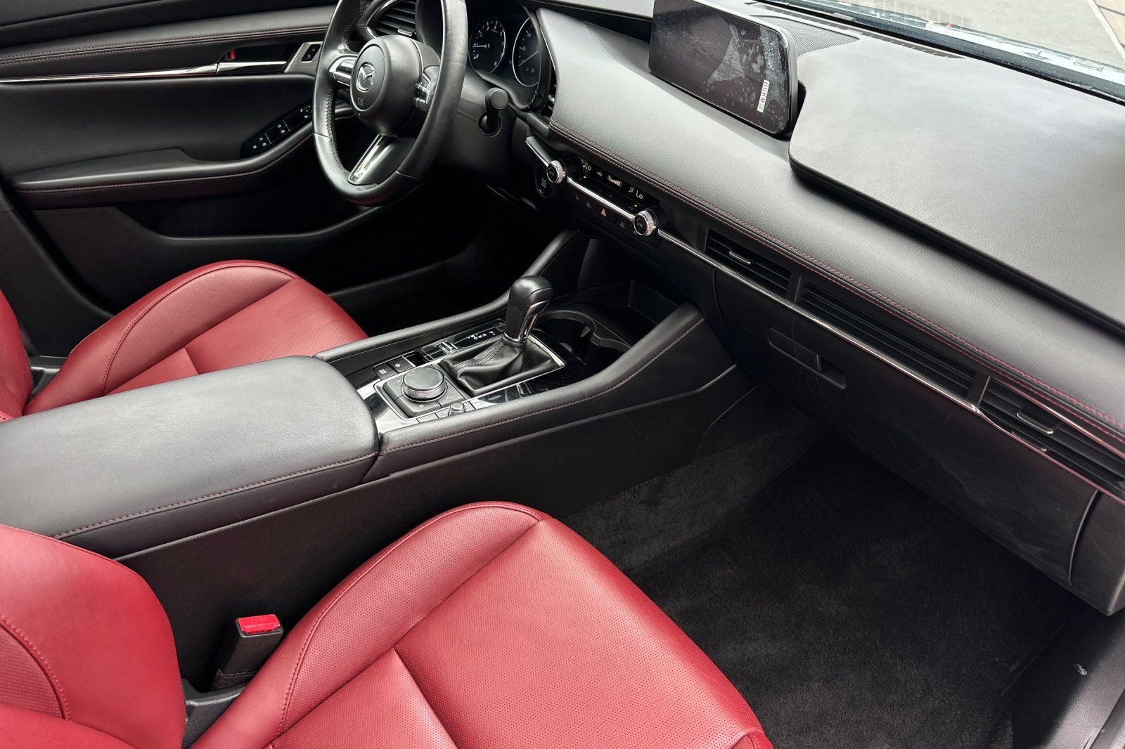 2023 Mazda Mazda3 2.5 S Carbon Edition