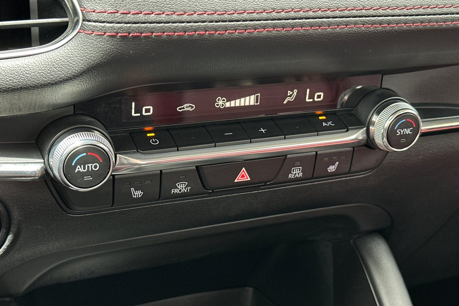 2023 Mazda Mazda3 2.5 S Carbon Edition