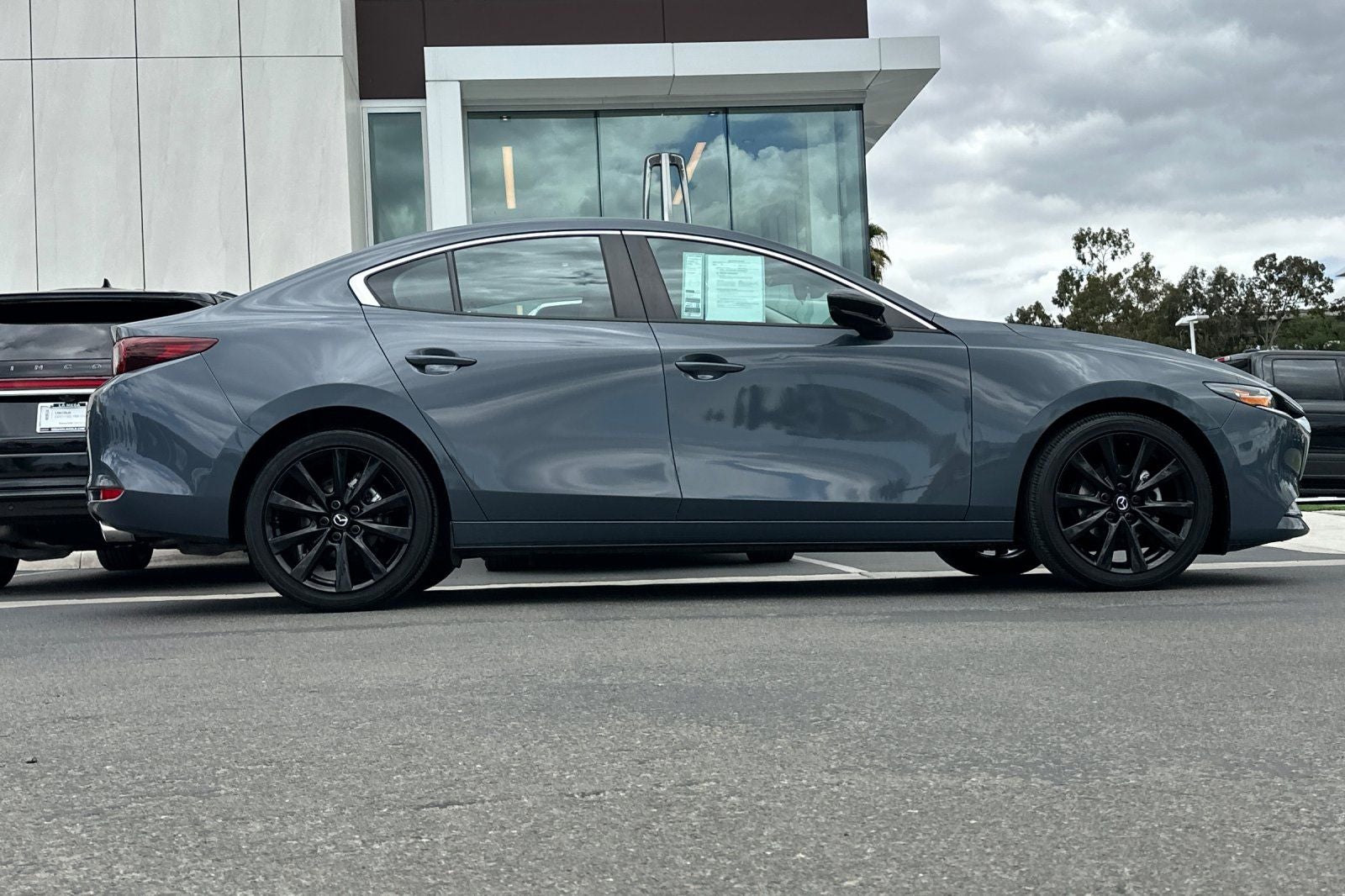 2023 Mazda Mazda3 2.5 S Carbon Edition