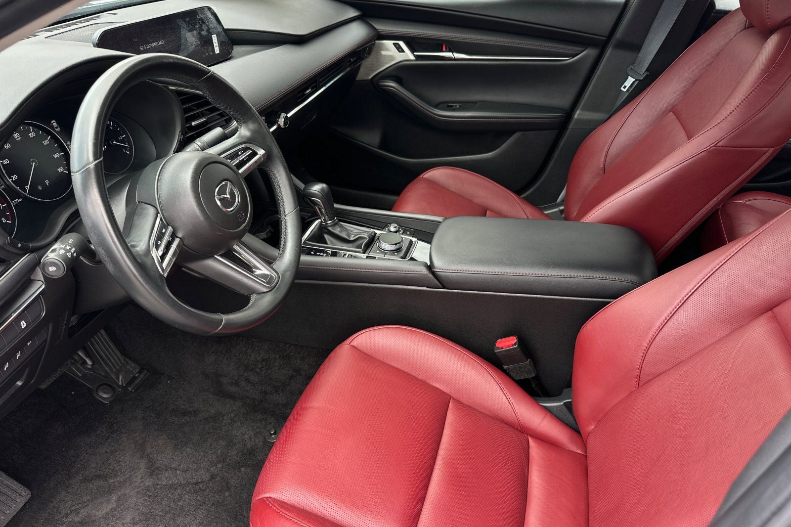 2023 Mazda Mazda3 2.5 S Carbon Edition