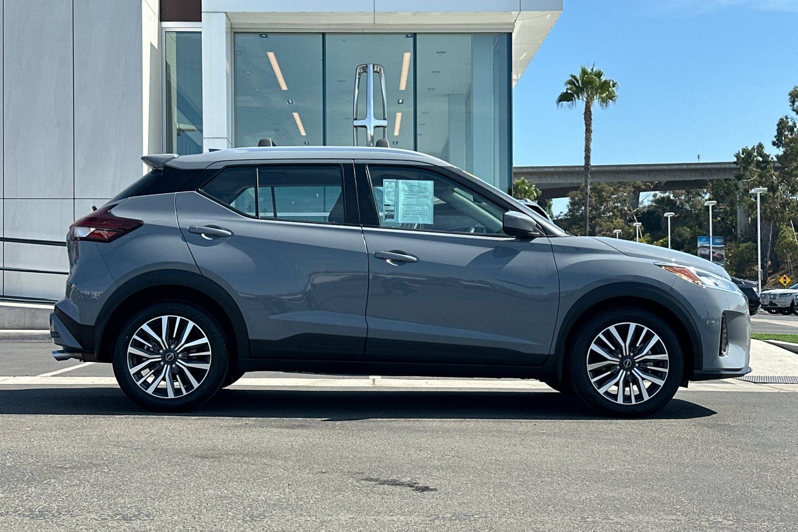 Used 2022 Nissan Kicks SV with VIN 3N1CP5CVXNL528154 for sale in La Mesa, CA