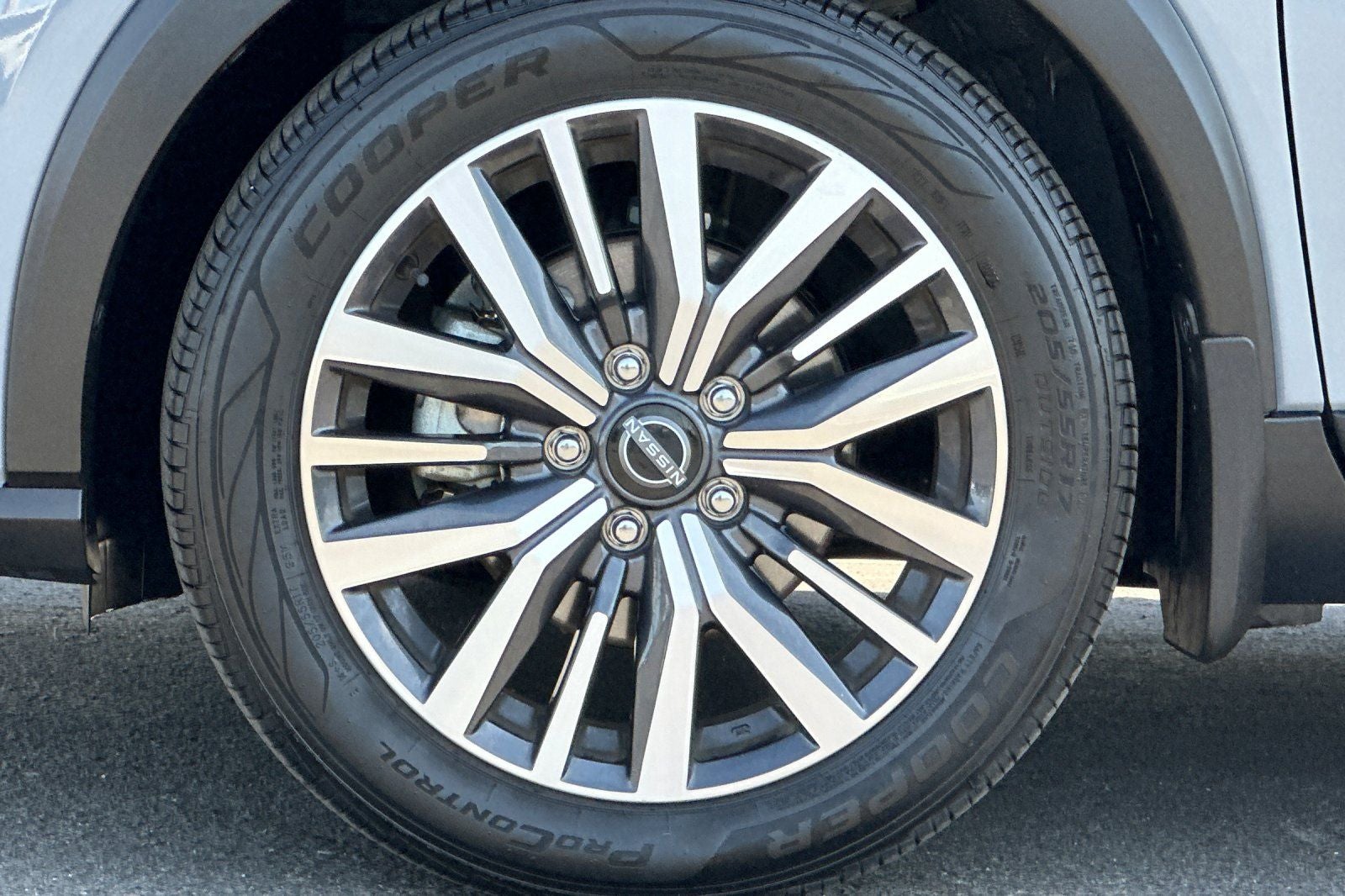 2022 Nissan Kicks SV