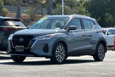 2022 Nissan Kicks SV