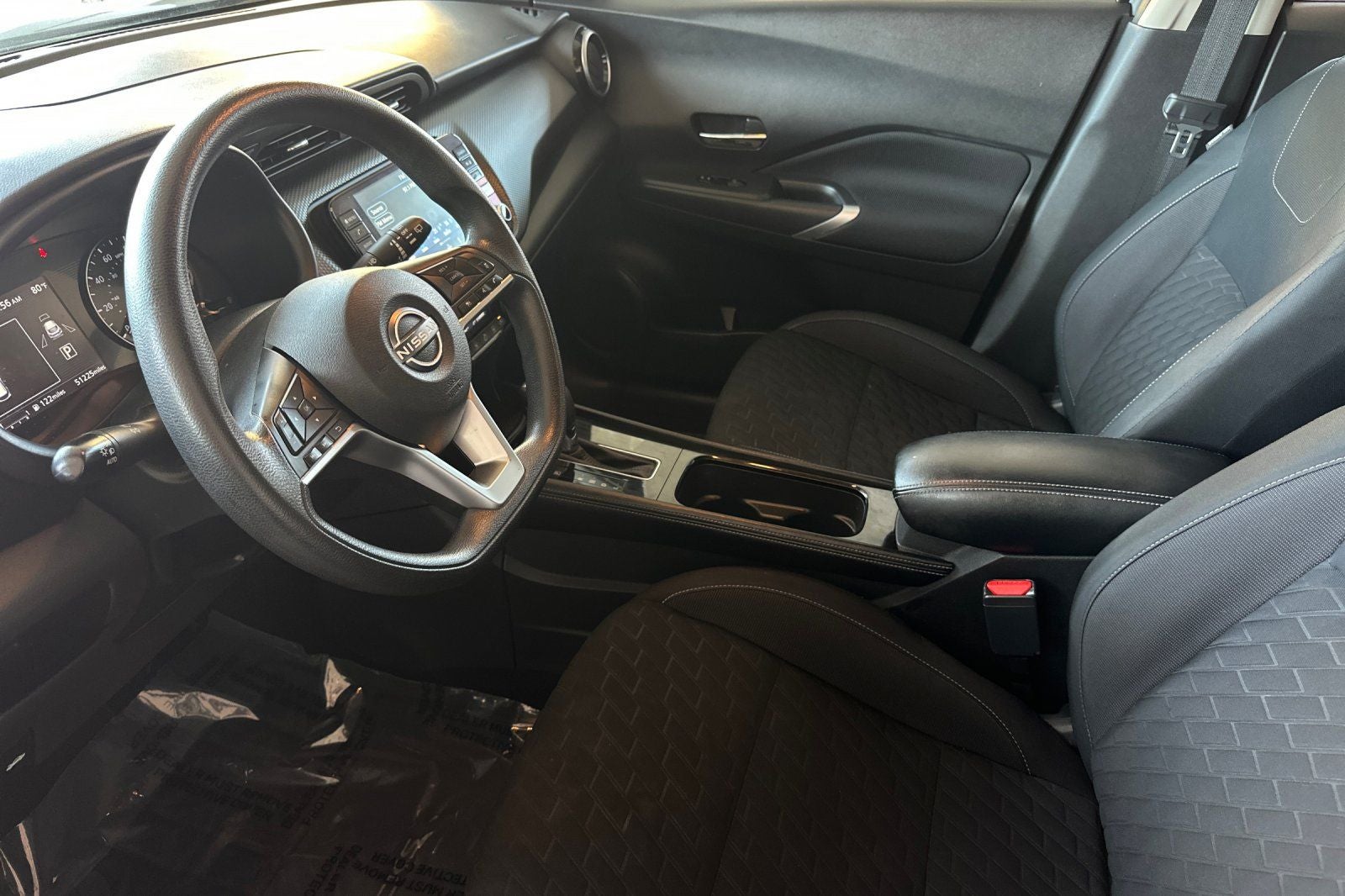 2022 Nissan Kicks SV