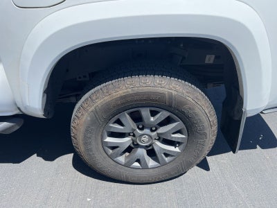 2022 Toyota Tacoma SR5 V6