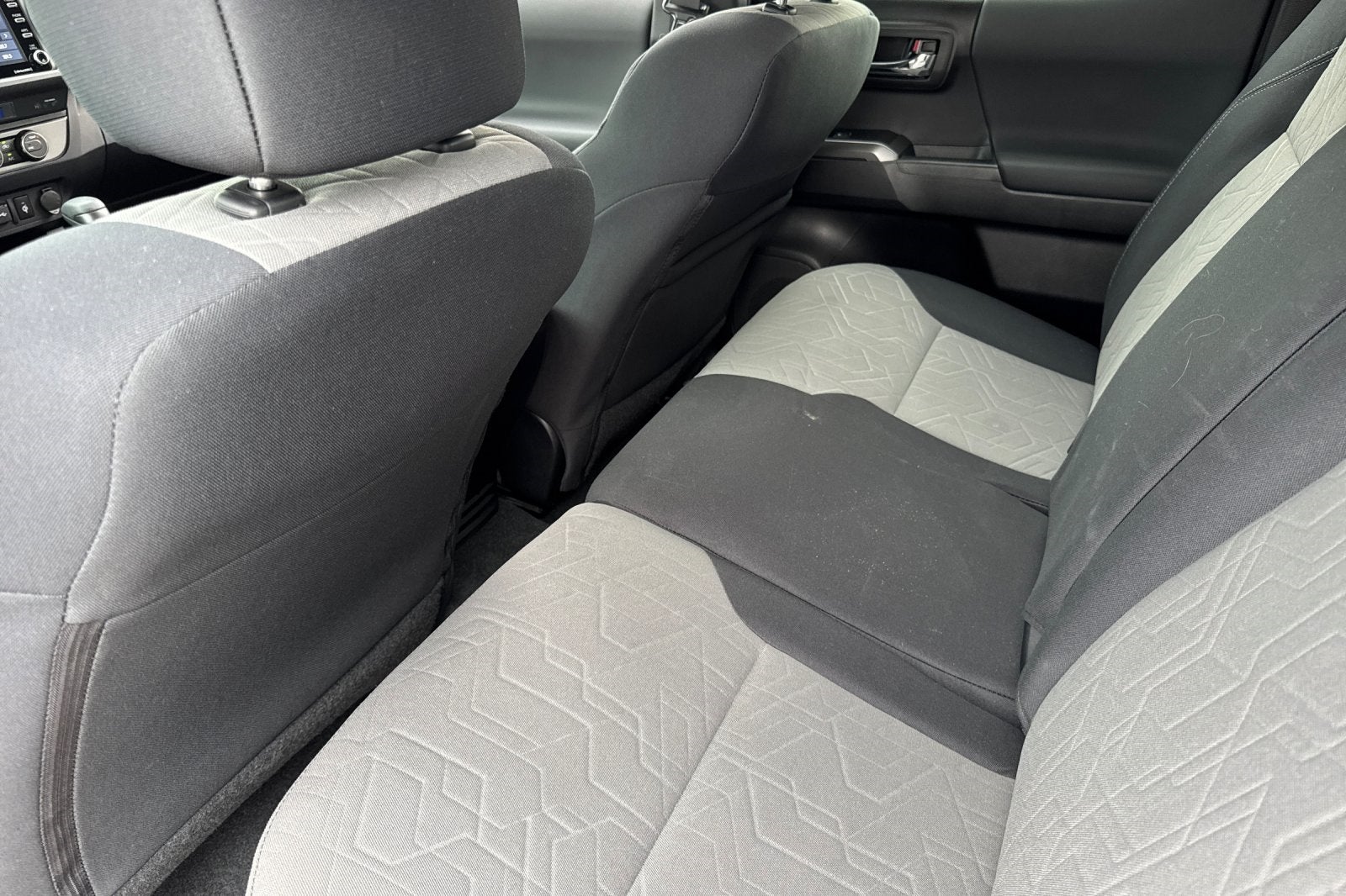 2022 Toyota Tacoma TRD Sport V6