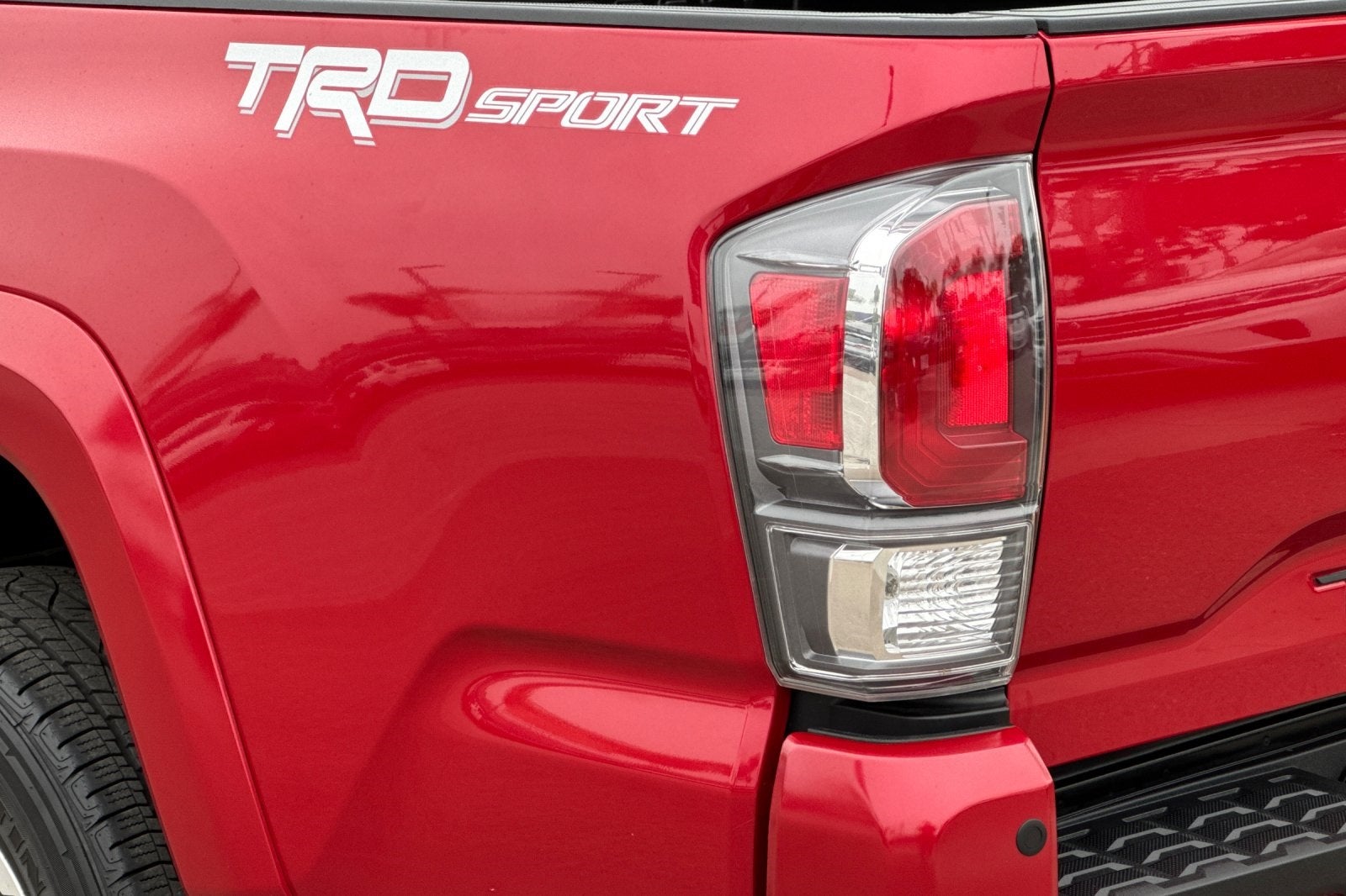 2022 Toyota Tacoma TRD Sport V6