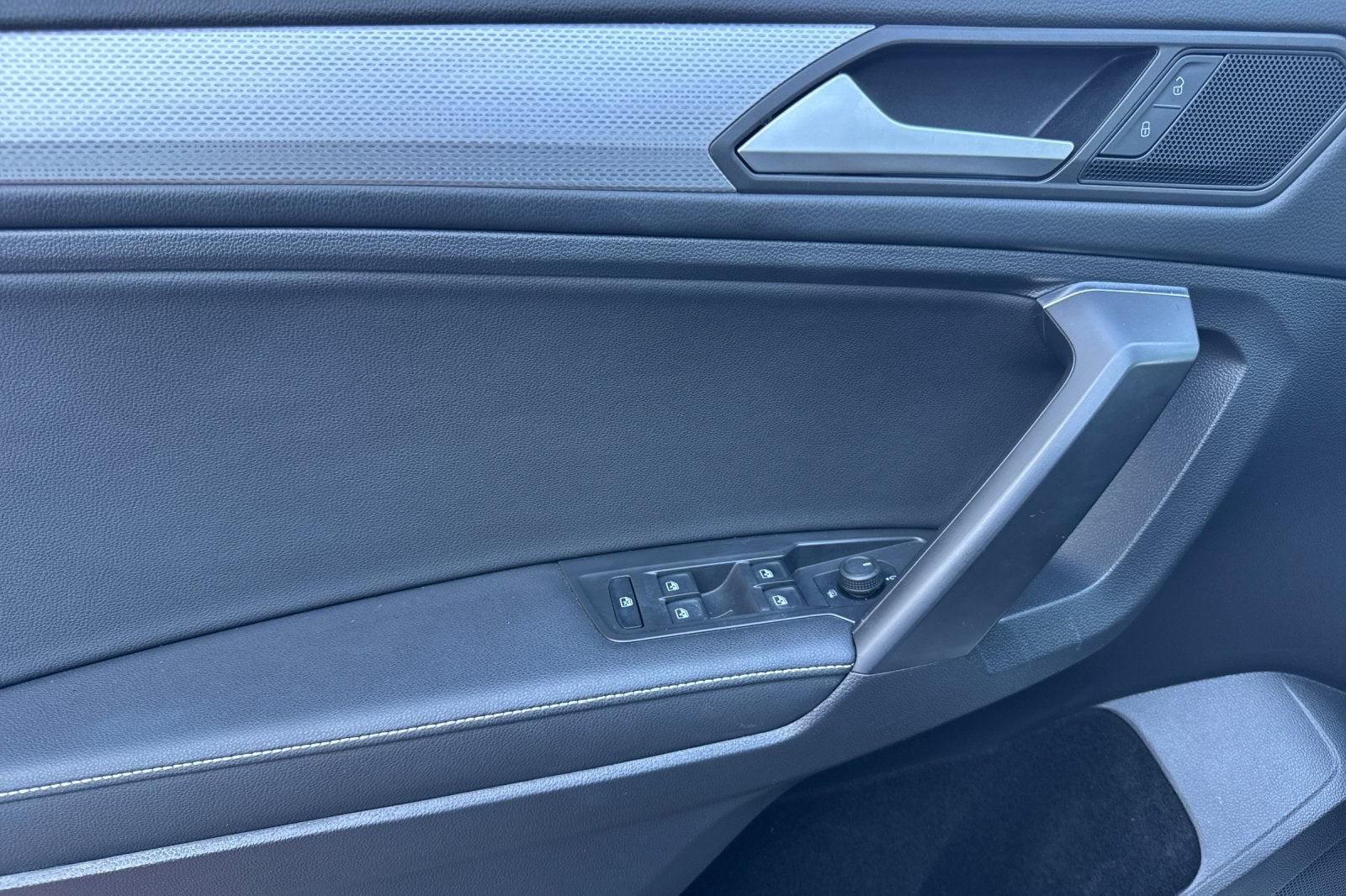 2022 Volkswagen Tiguan 2.0T S