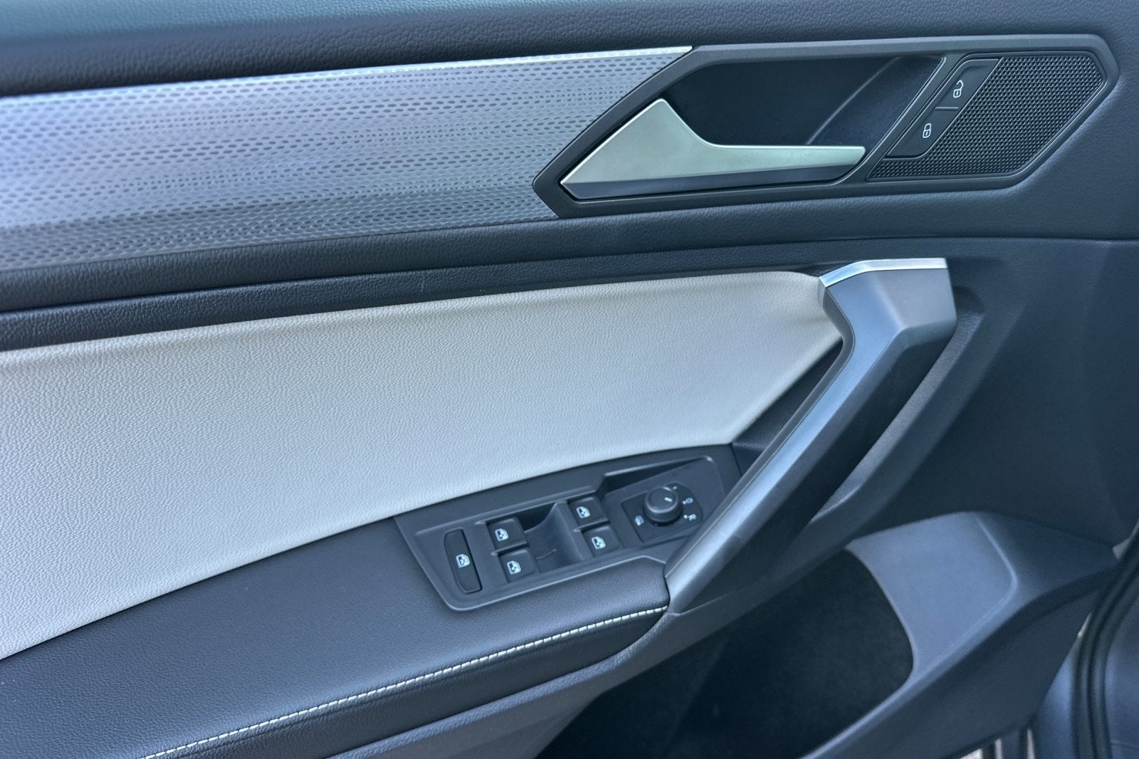 2022 Volkswagen Tiguan 2.0T S