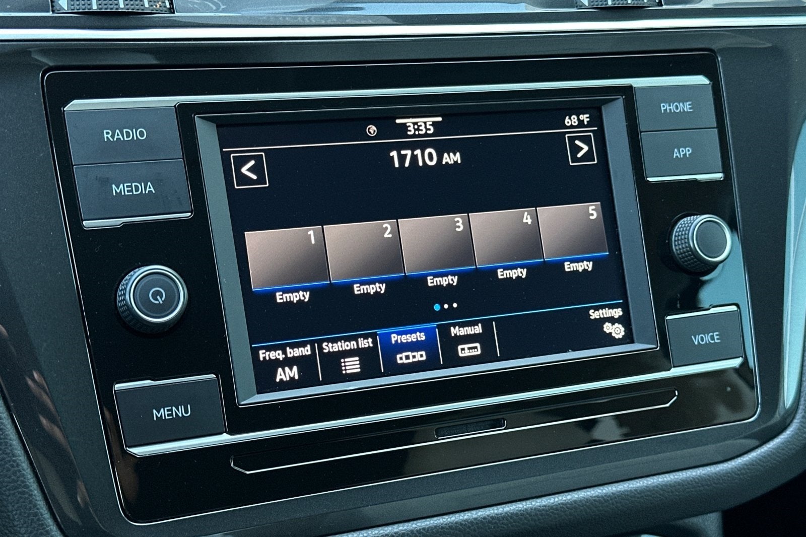 2022 Volkswagen Tiguan 2.0T S