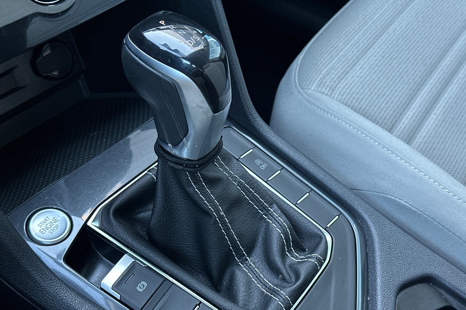 2022 Volkswagen Tiguan 2.0T S