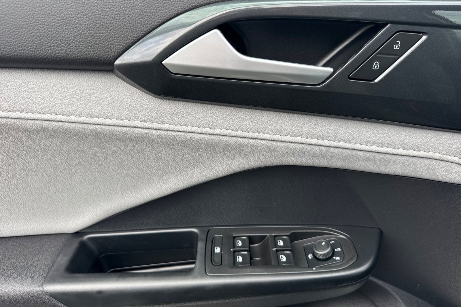 2022 Volkswagen Taos 1.5T SEL