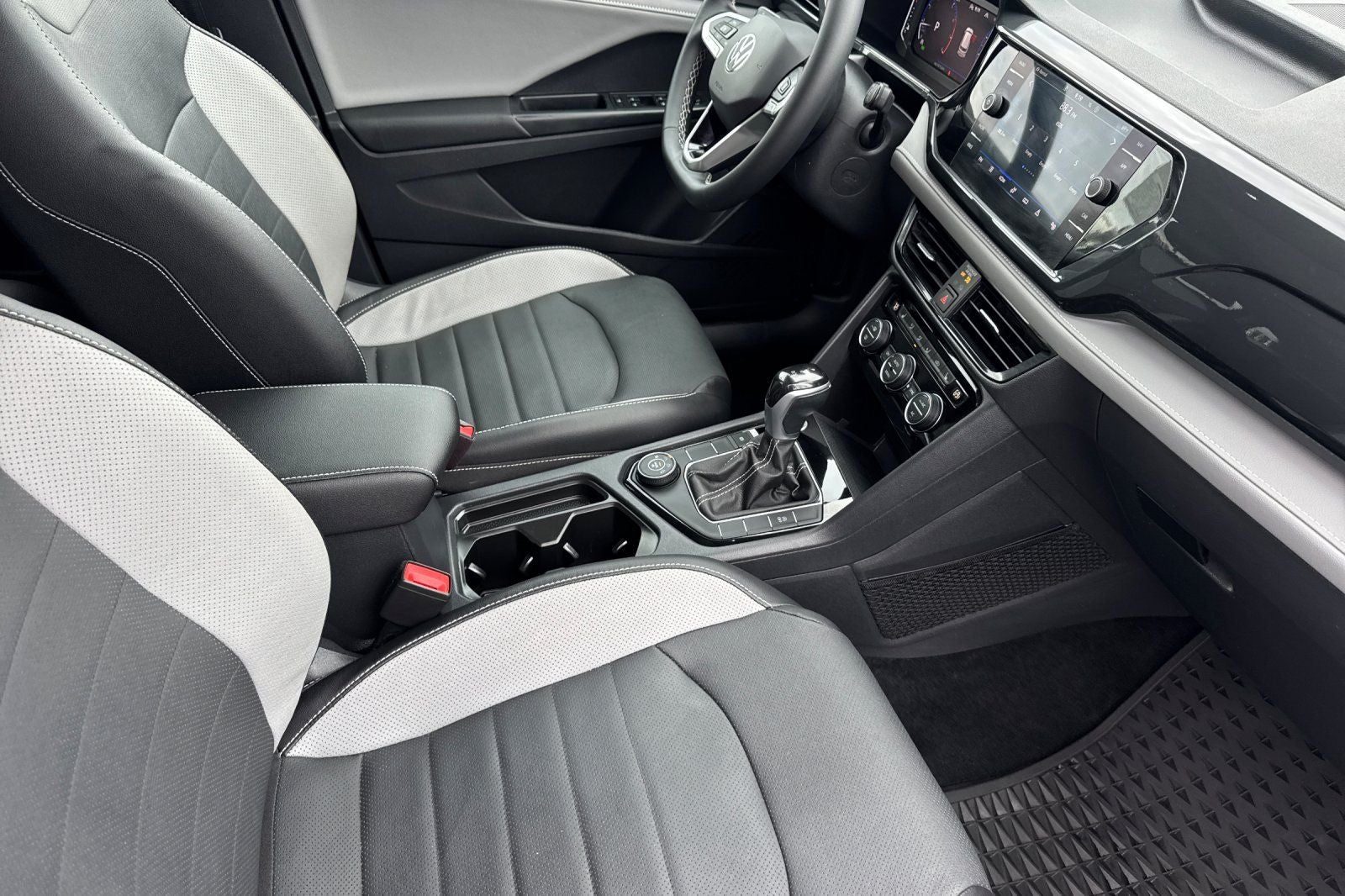 2022 Volkswagen Taos 1.5T SEL