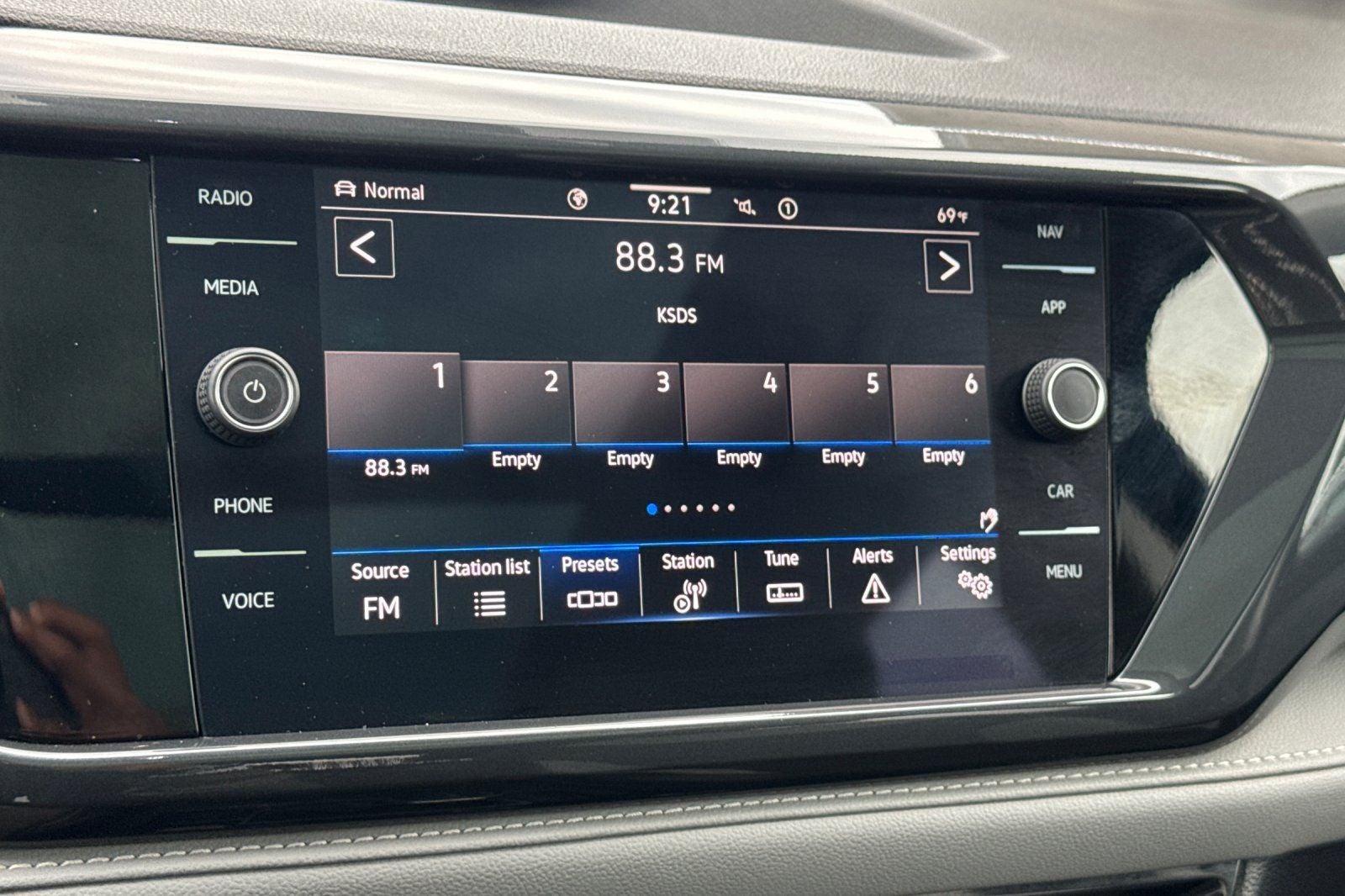 2022 Volkswagen Taos 1.5T SEL