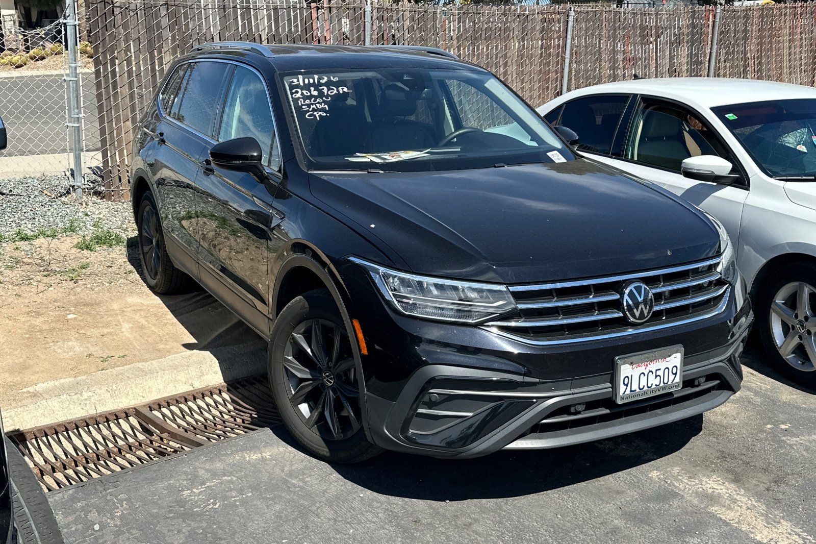 2023 Volkswagen Tiguan 2.0T SE