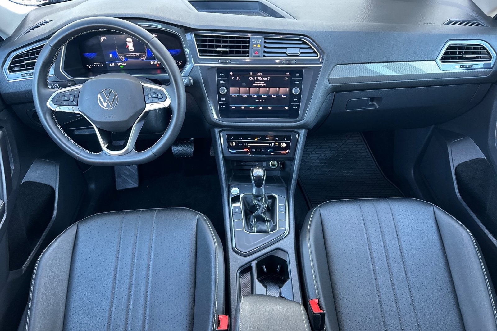 2023 Volkswagen Tiguan 2.0T SE