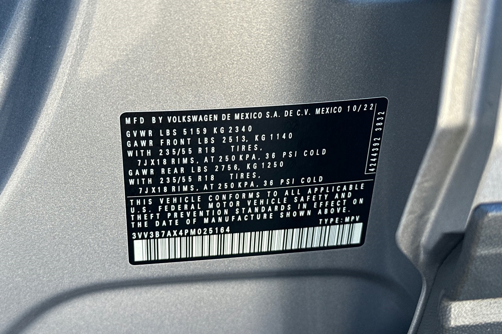 2023 Volkswagen Tiguan 2.0T SE