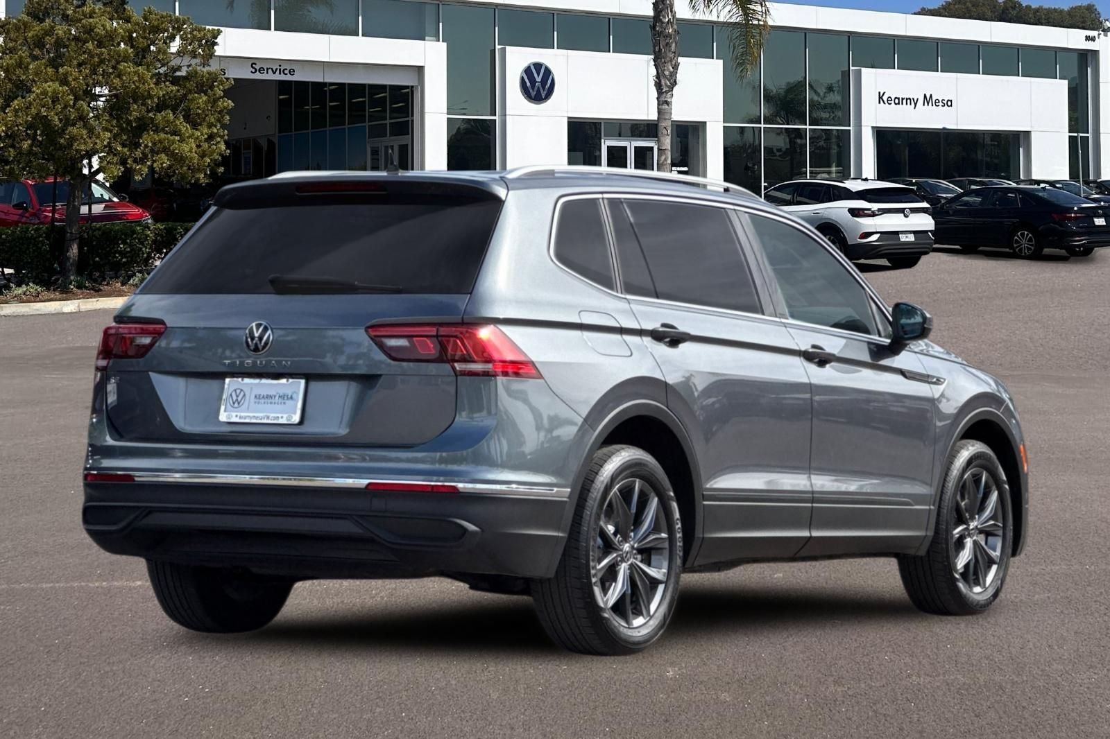 2022 Volkswagen Tiguan 2.0T SE