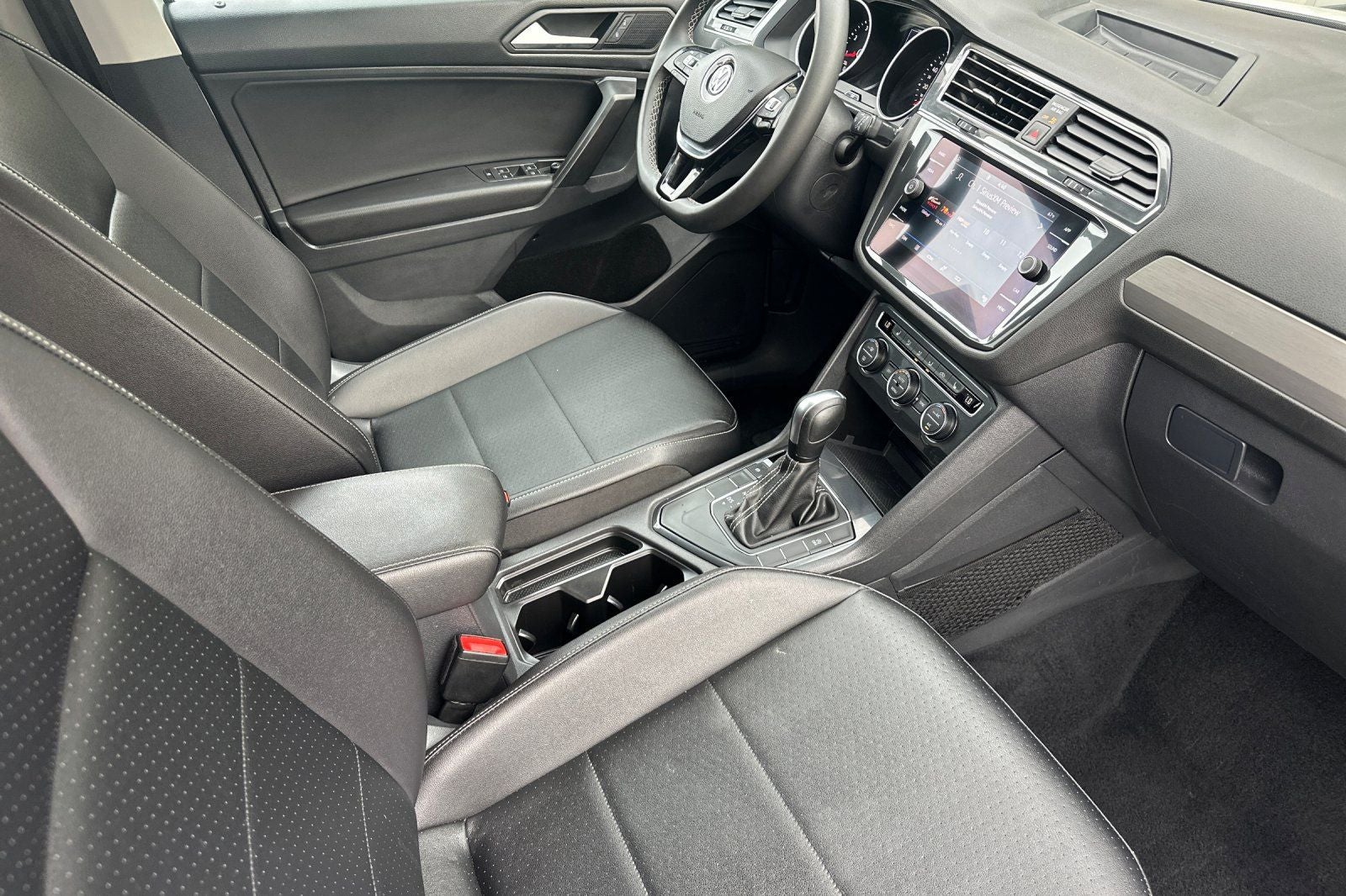 2021 Volkswagen Tiguan 2.0T SE