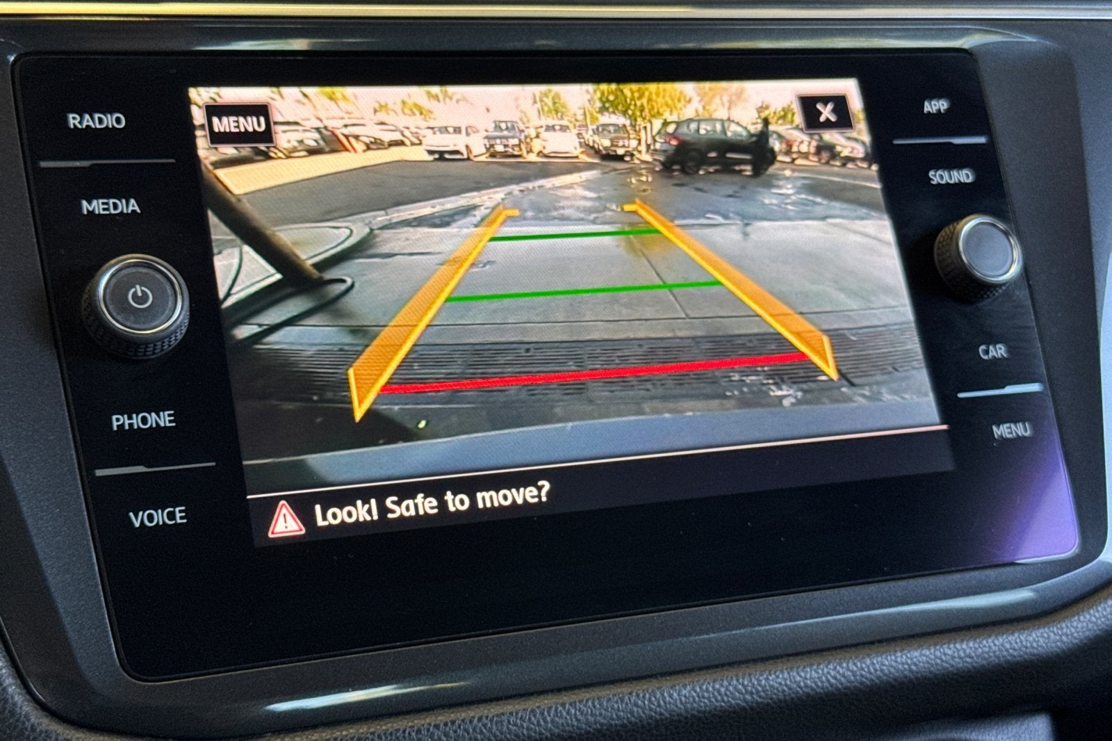 2018 Volkswagen Tiguan 2.0T SE