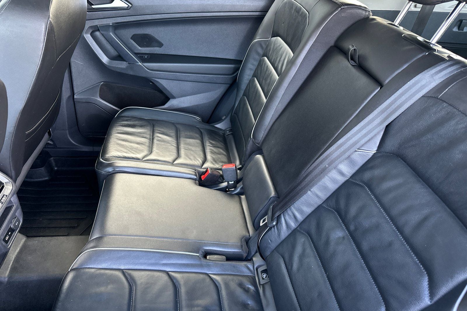 2018 Volkswagen Tiguan 2.0T SEL Premium