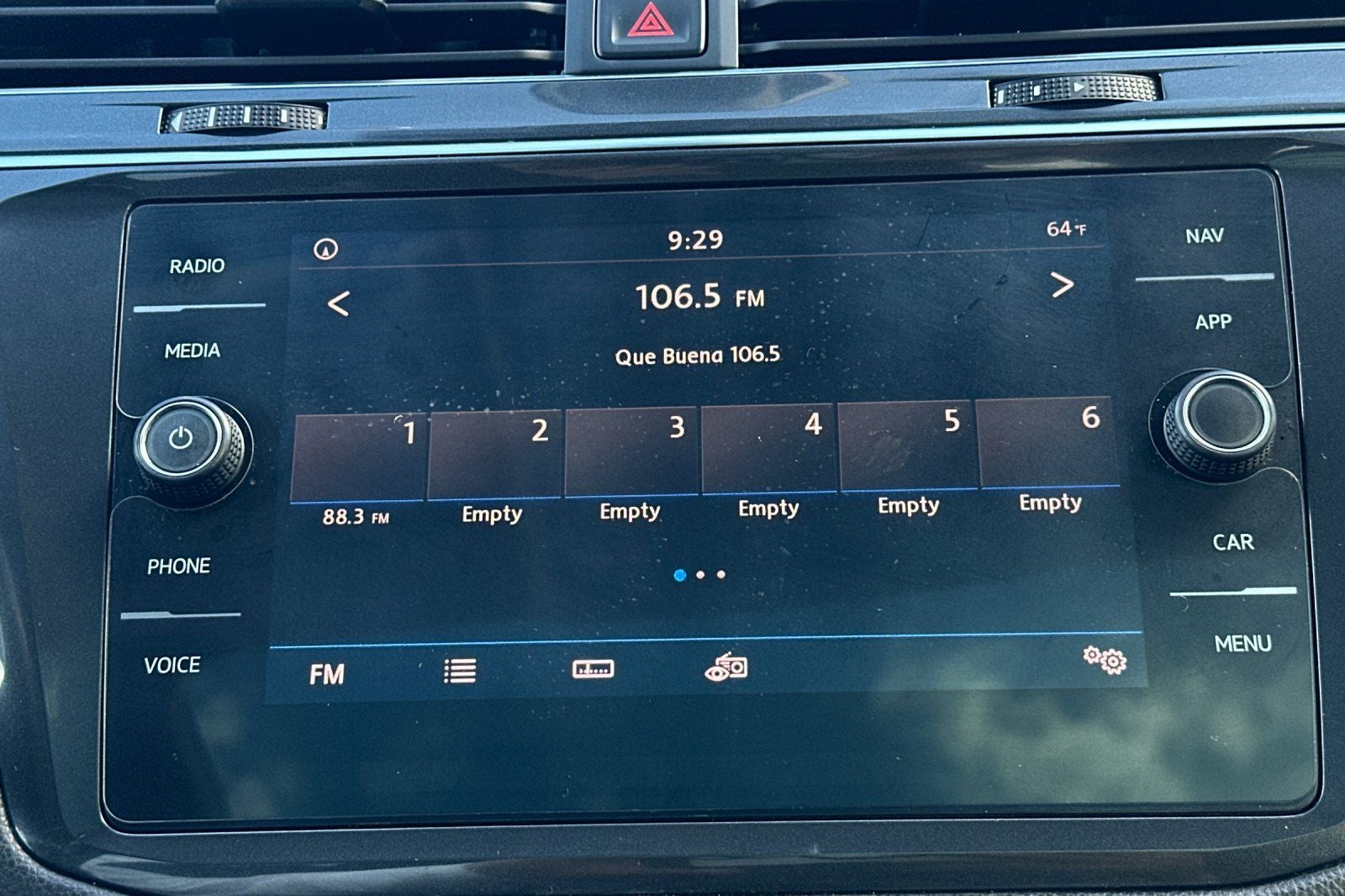 2018 Volkswagen Tiguan 2.0T SEL Premium