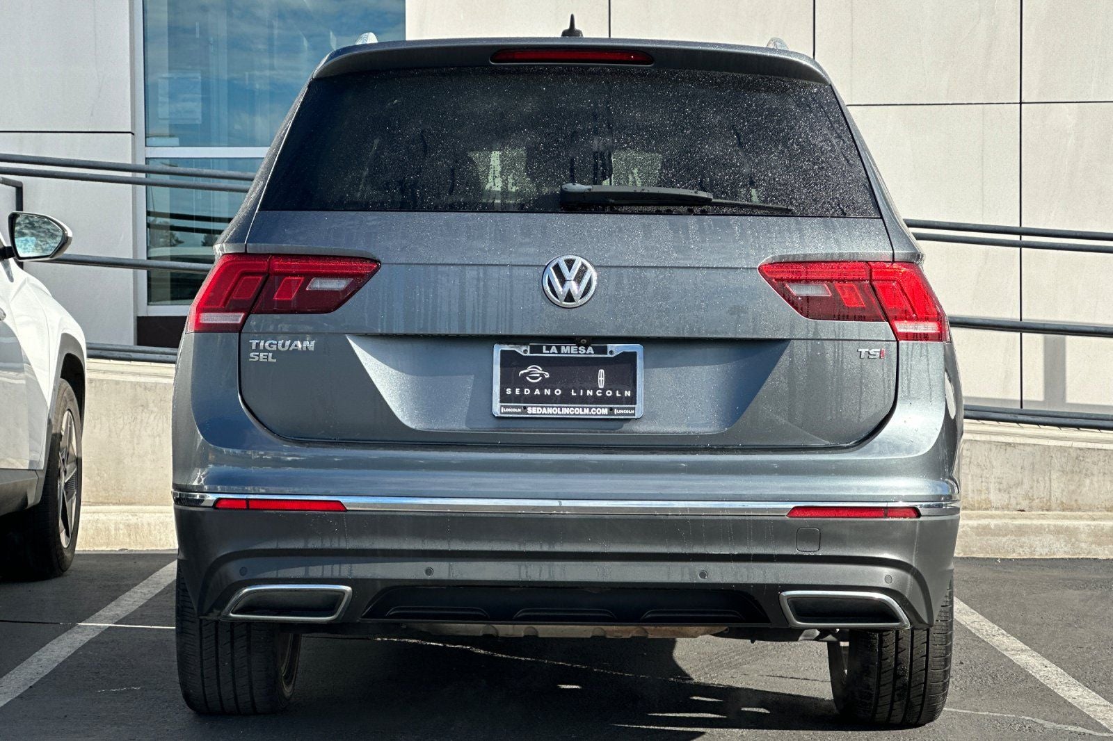 2018 Volkswagen Tiguan 2.0T SEL Premium