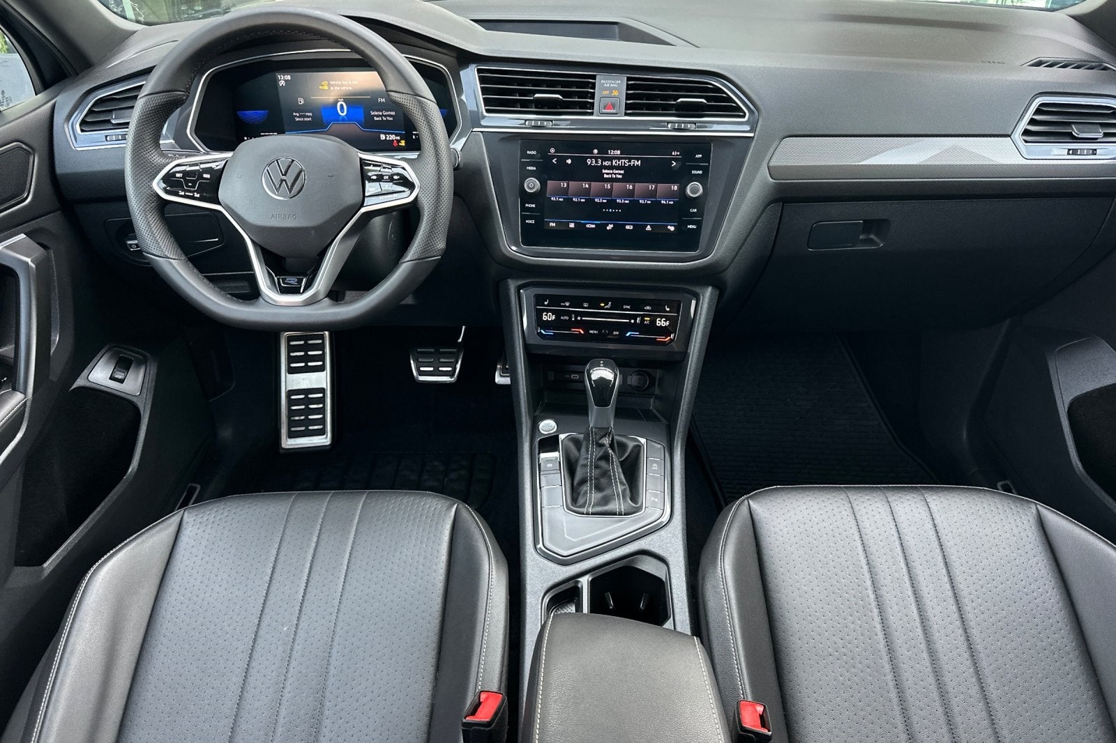 2022 Volkswagen Tiguan 2.0T SE R-Line Black