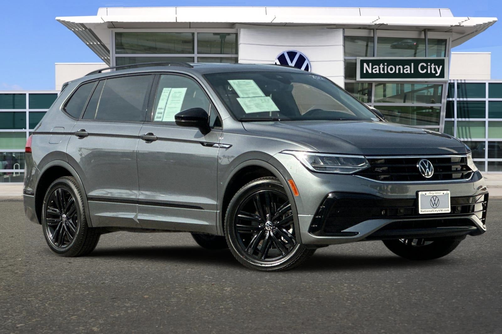 2022 Volkswagen Tiguan 2.0T SE R-Line Black