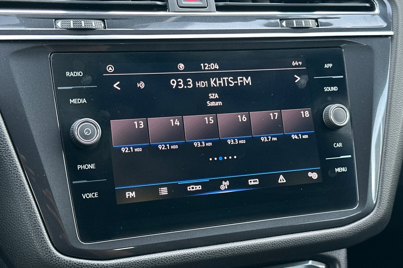 2022 Volkswagen Tiguan 2.0T SE R-Line Black