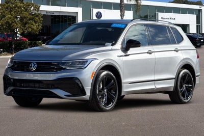 2023 Volkswagen Tiguan 2.0T SE R-Line Black