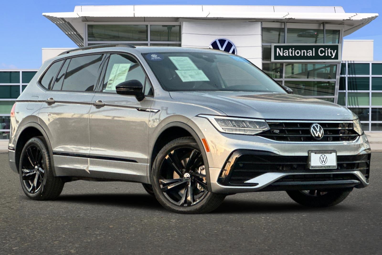 2023 Volkswagen Tiguan 2.0T SE R-Line Black