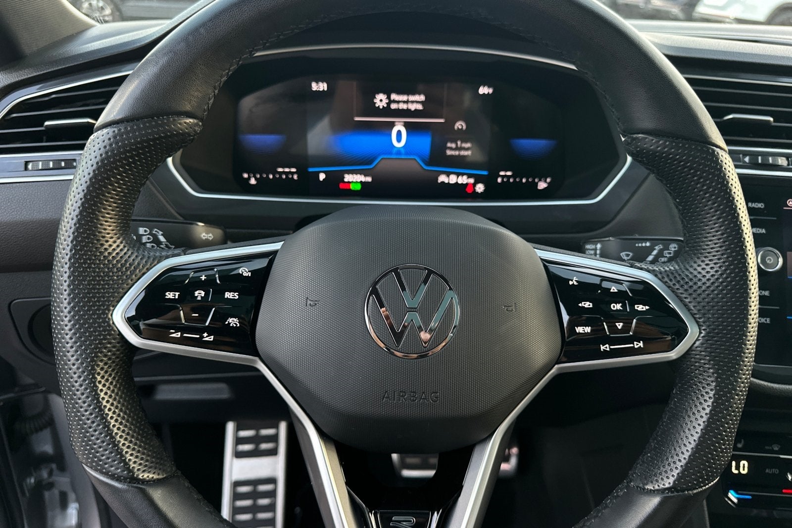 2023 Volkswagen Tiguan 2.0T SE R-Line Black