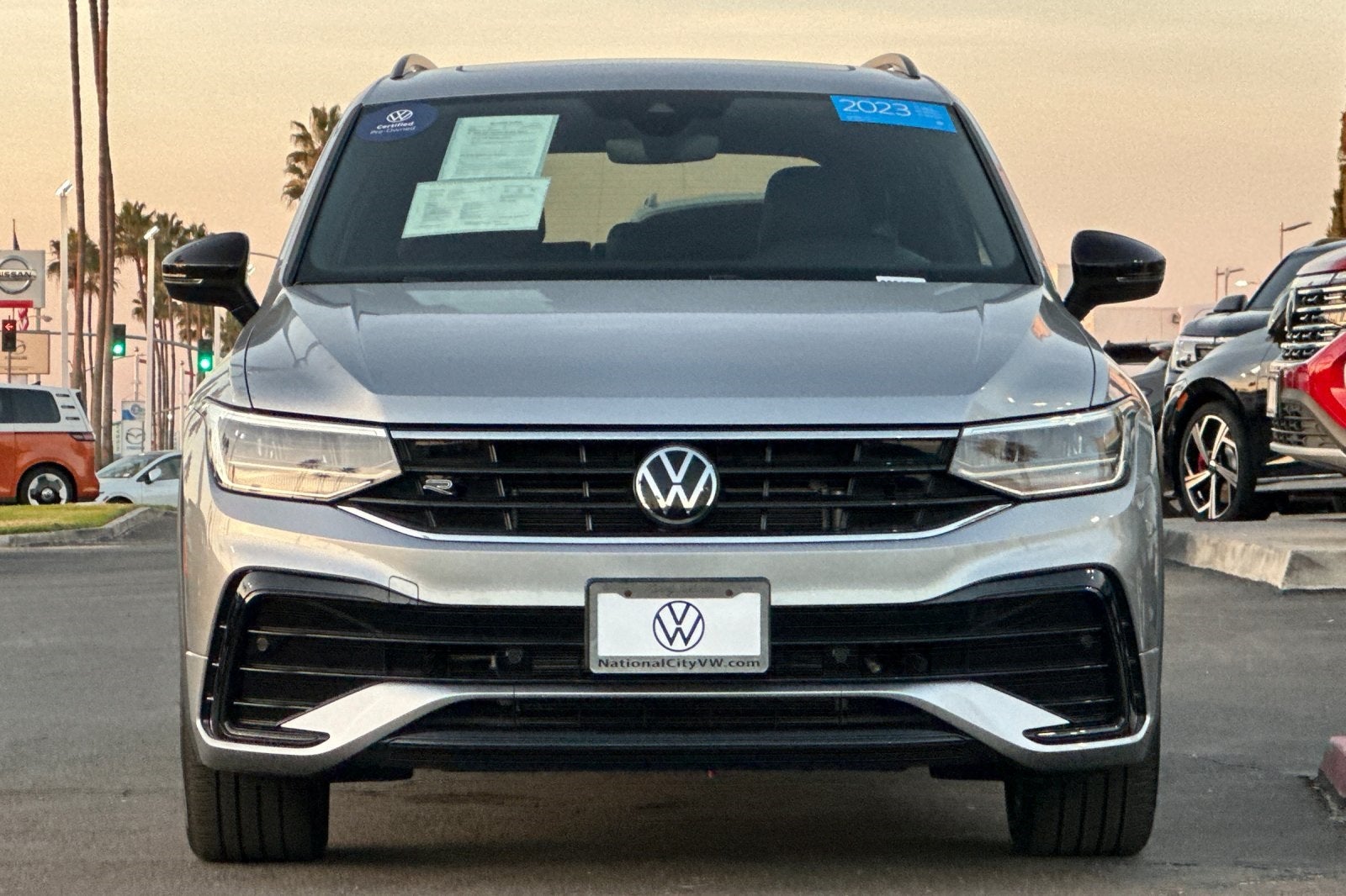 2023 Volkswagen Tiguan 2.0T SE R-Line Black