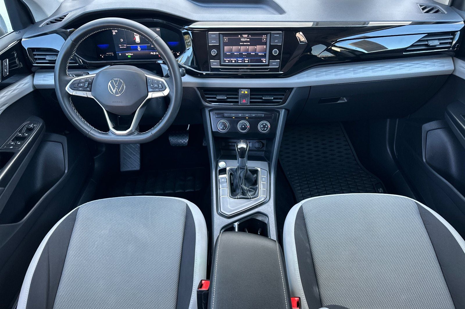 2022 Volkswagen Taos 1.5T S