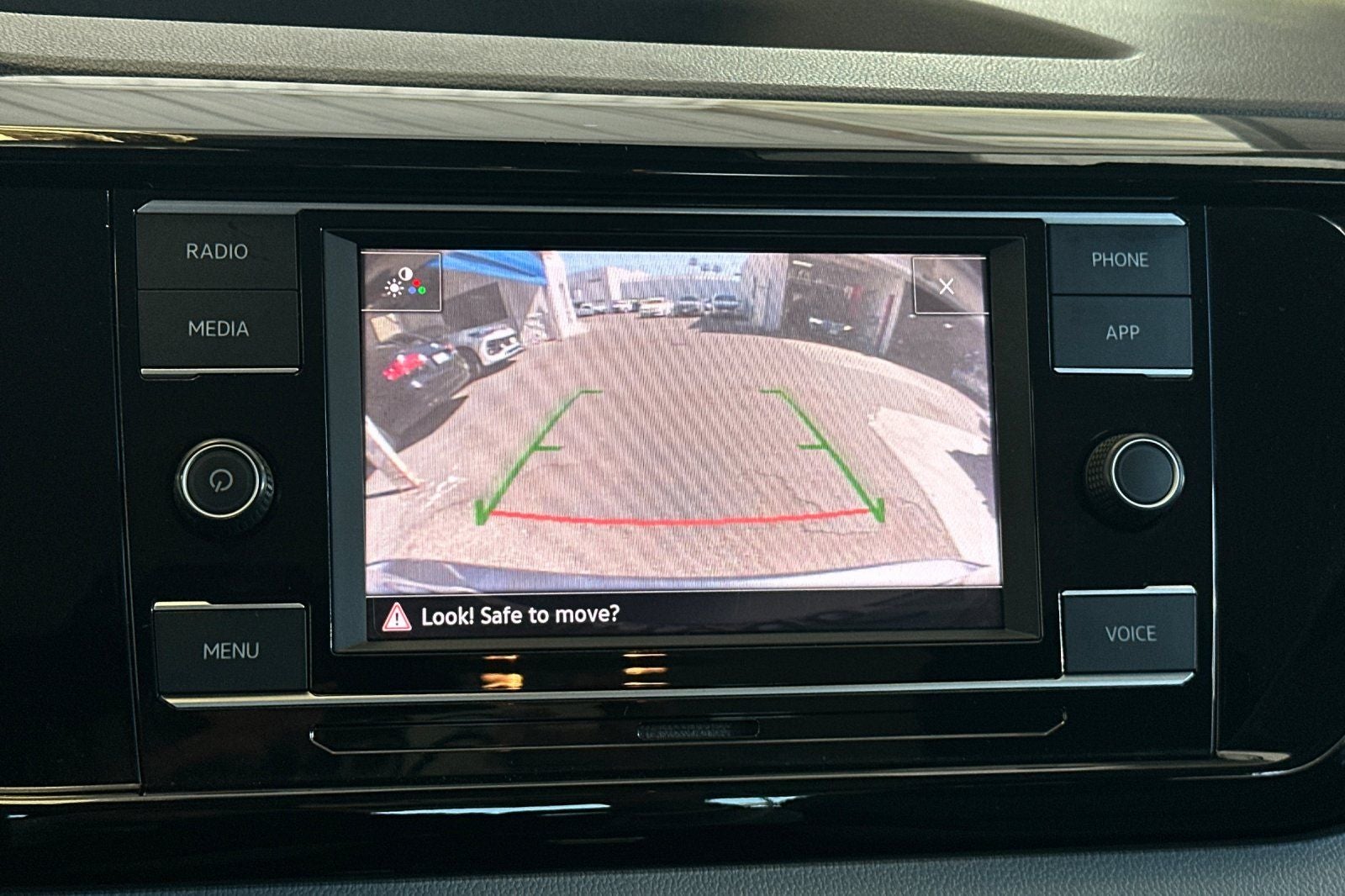 2022 Volkswagen Taos 1.5T S