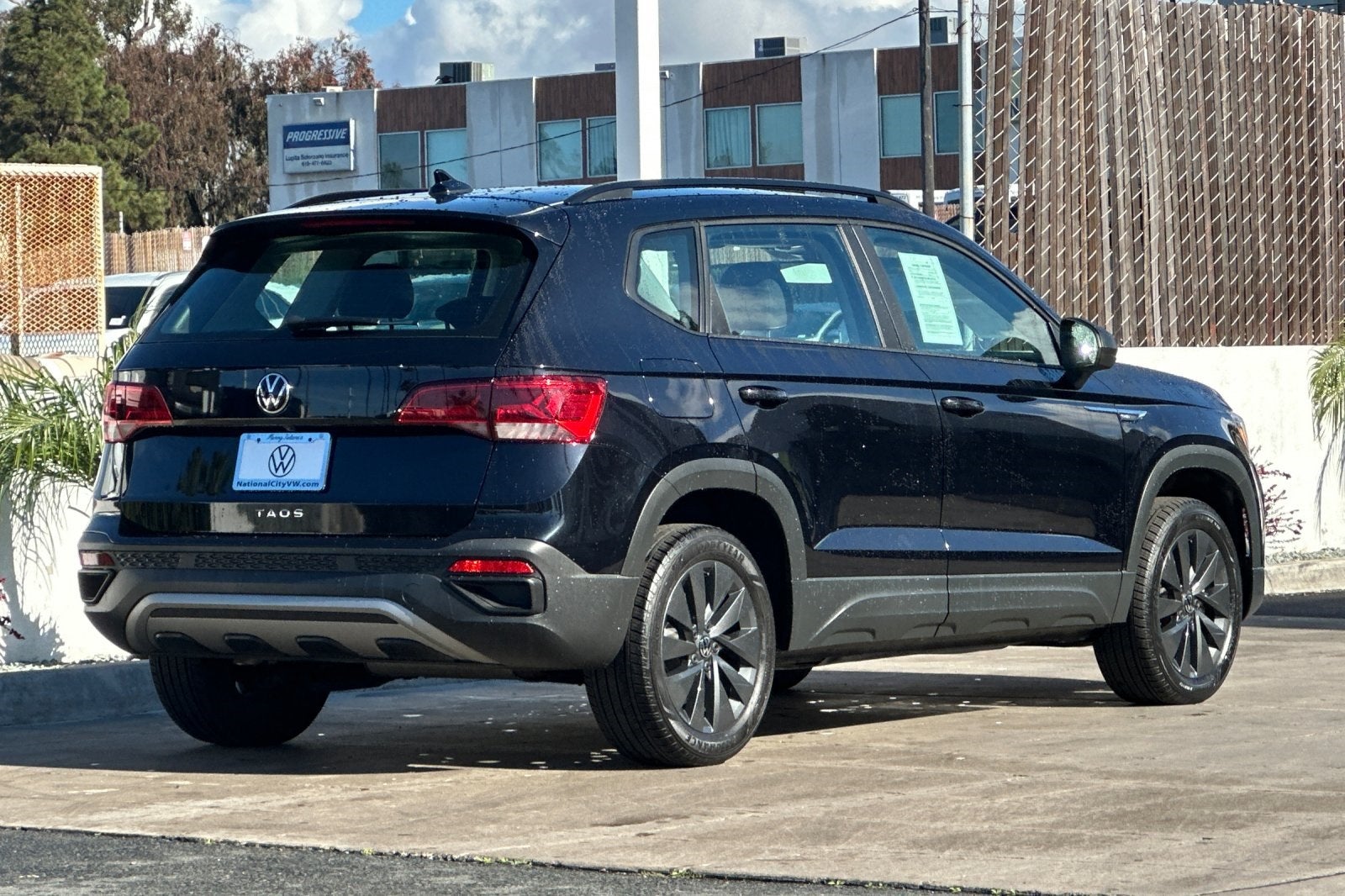 2022 Volkswagen Taos 1.5T S