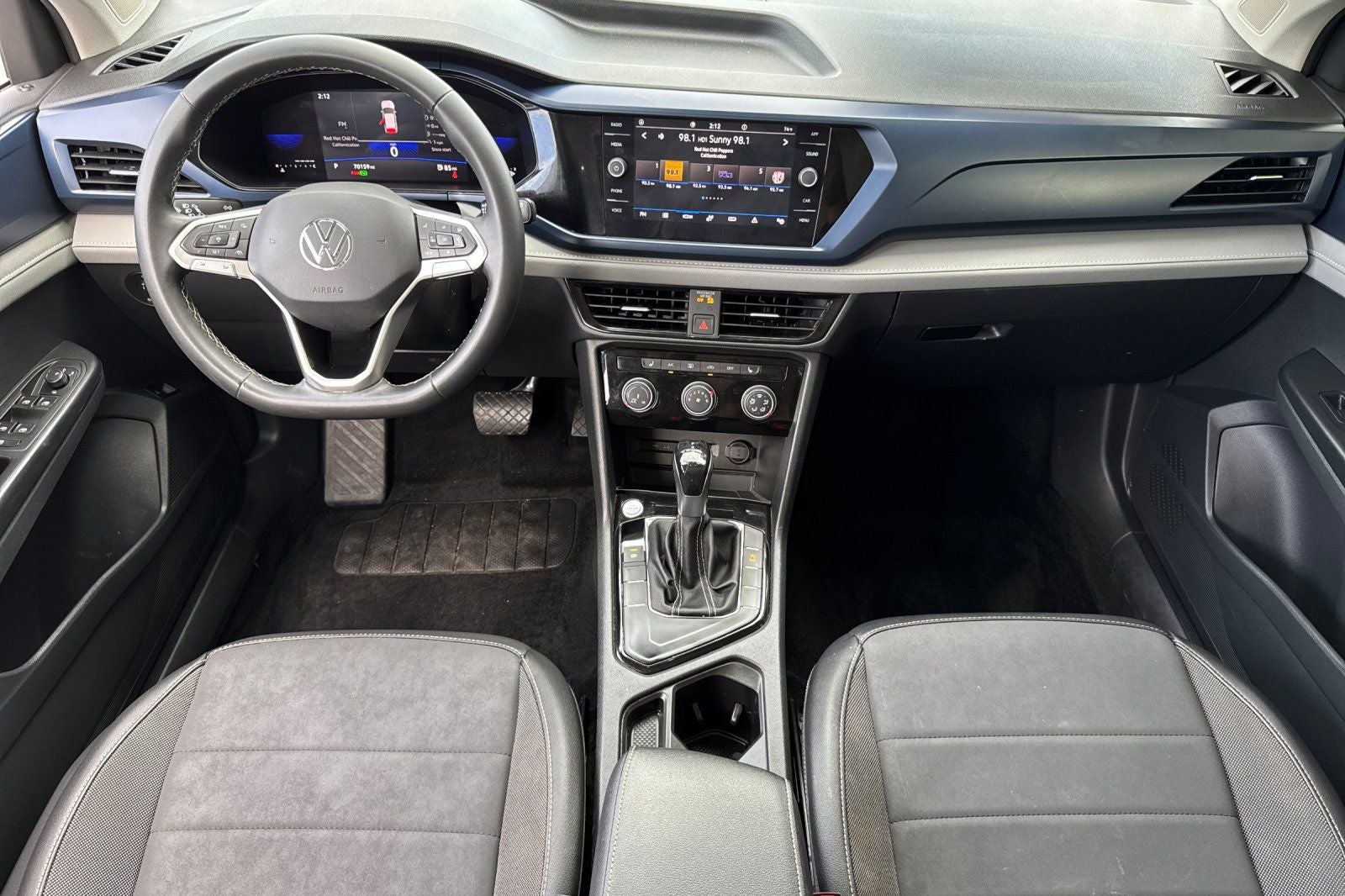 2023 Volkswagen Taos 1.5T SE