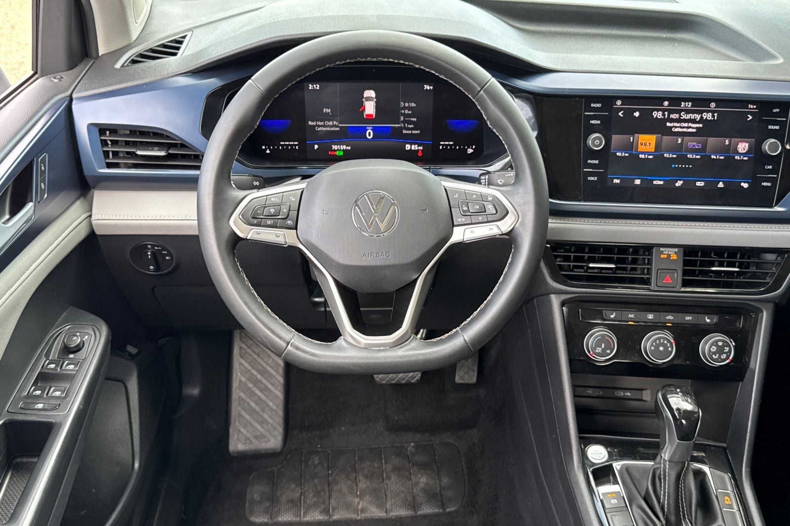 2023 Volkswagen Taos 1.5T SE