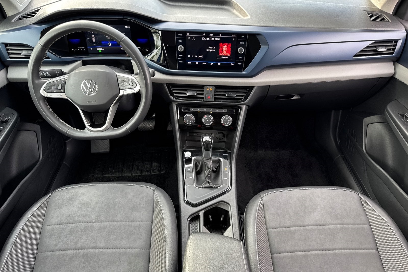 2023 Volkswagen Taos 1.5T SE