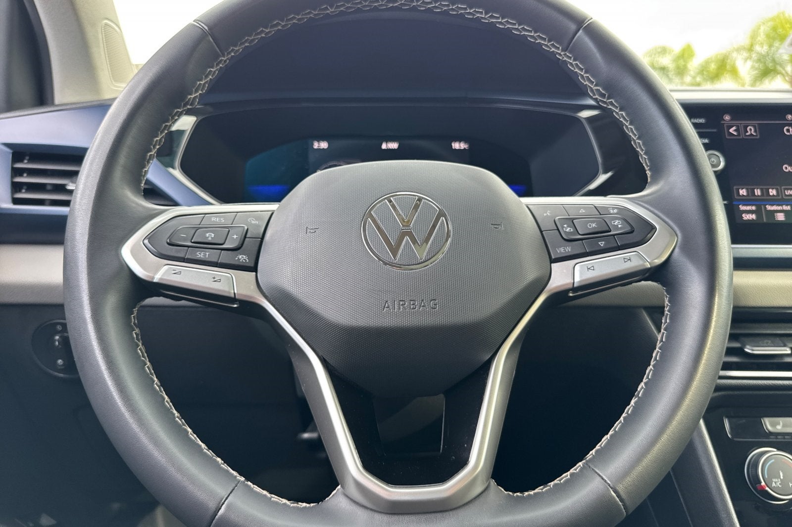 2023 Volkswagen Taos 1.5T SE
