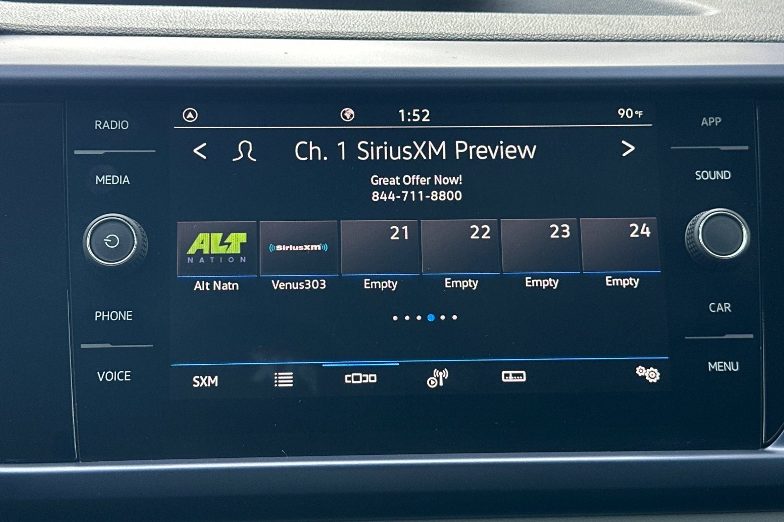 2023 Volkswagen Taos 1.5T SE