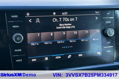 2023 Volkswagen Taos 1.5T SE